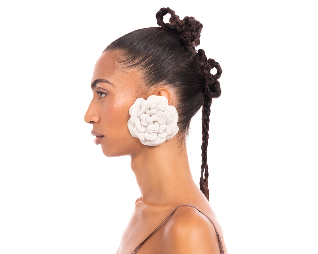 Bloom Earrings White