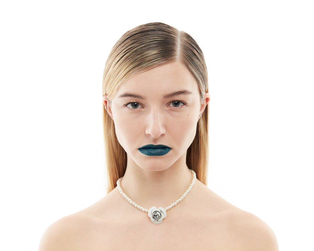Rosebud Necklace - White