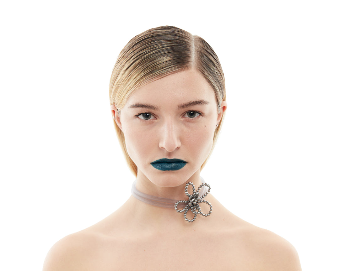 Loop Petal Choker - Silver