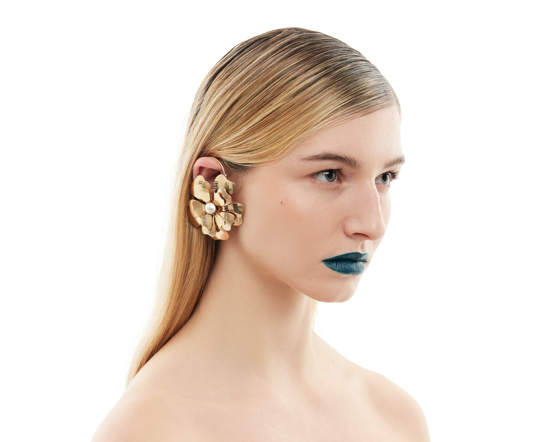 Solitary Bloom Earcuff - Gold