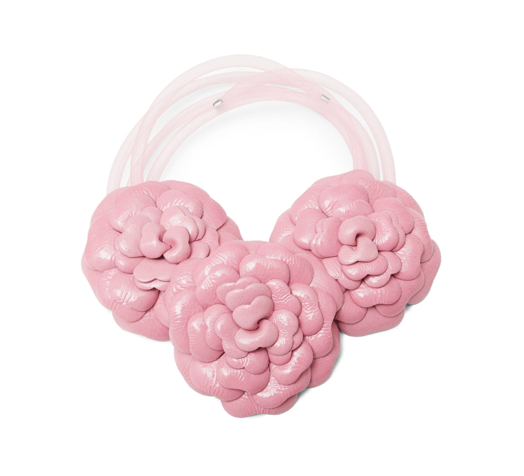 Solitary Bloom Gorget Pink
