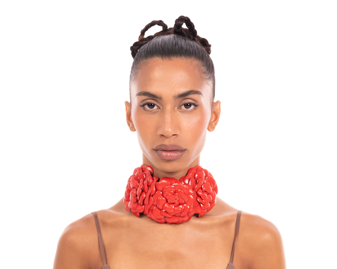 Solitary Bloom Gorget Red